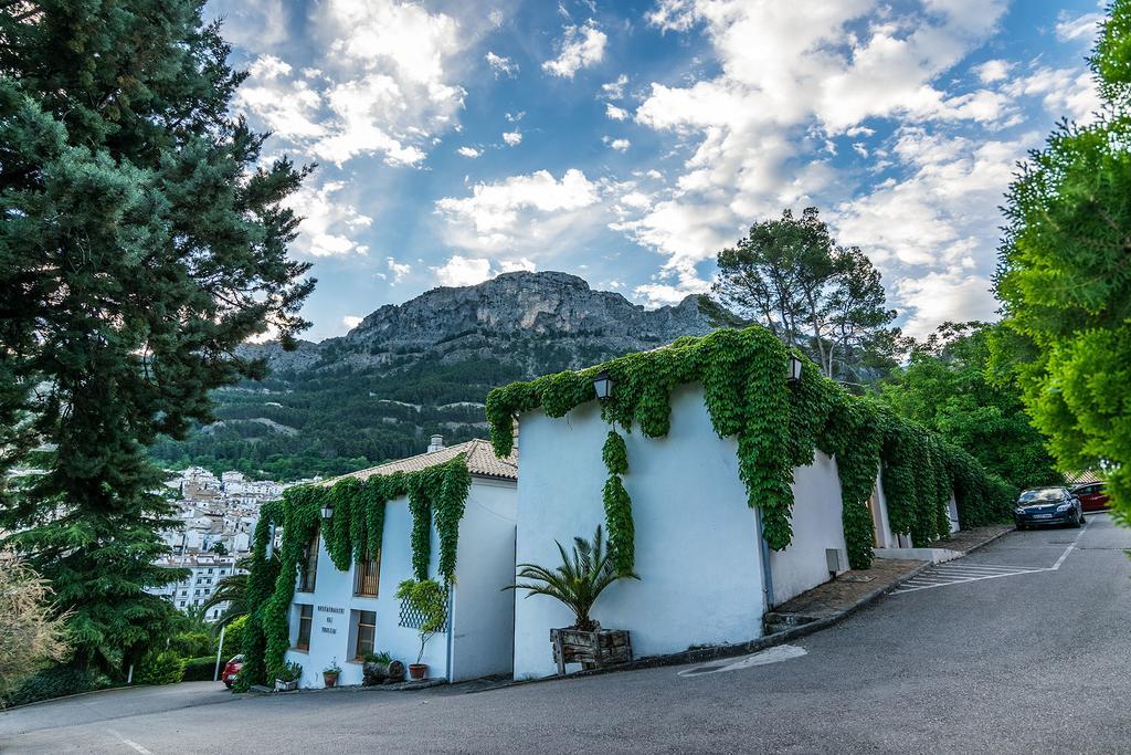 Villa Turistica De Казорла Экстерьер фото